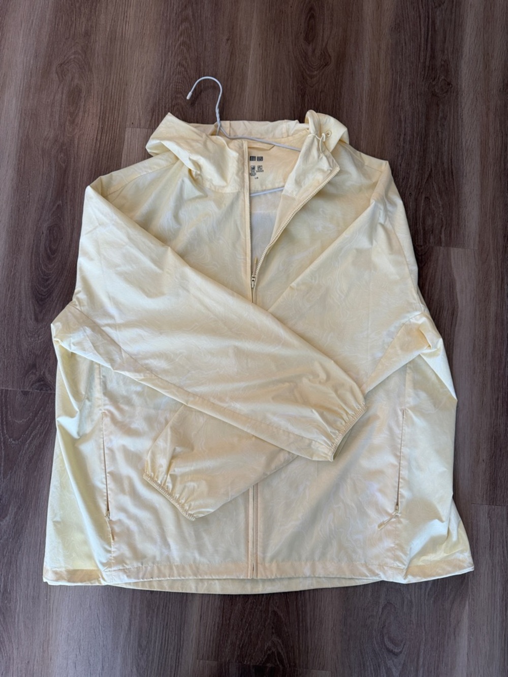 Uniqlo Pale Yellow Hooded Windbreaker
